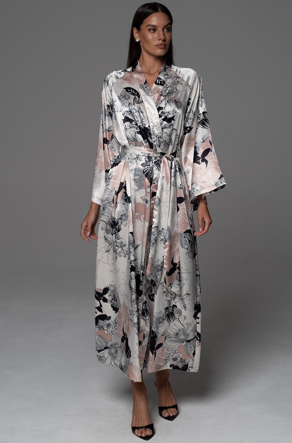 Шёлковый длинный халат с широким рукавом Тринити 4769 Миа-Аморе