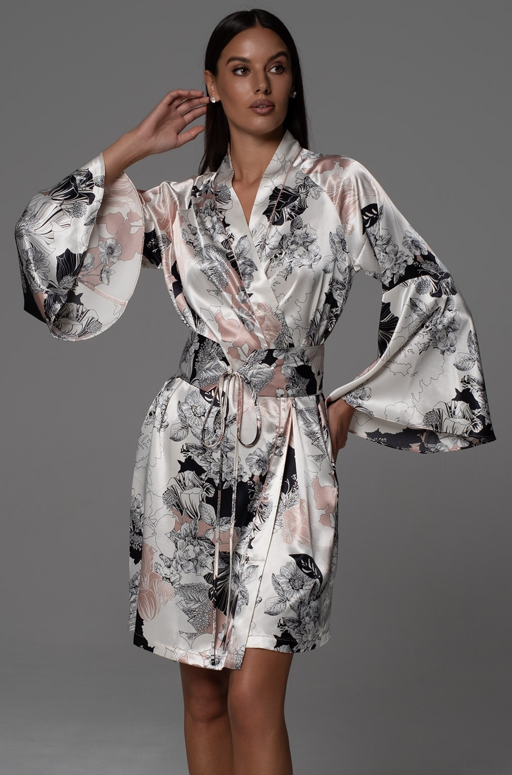 Шёлковый халат-кимоно с широким поясом Тринити 4763 Миа-Аморе