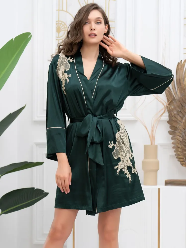 Шёлковый халат домашний короткий с ажурными вставками Феллини 3913 Mia-Amore