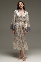 Длинный халат на пуговицах из смесового шелка Эйлин 4588 Mia-Amore