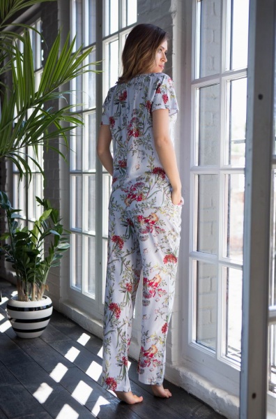 Пижама вискоза блуза с широкими брюками Алиса бел/цв16326  Mia-Mia