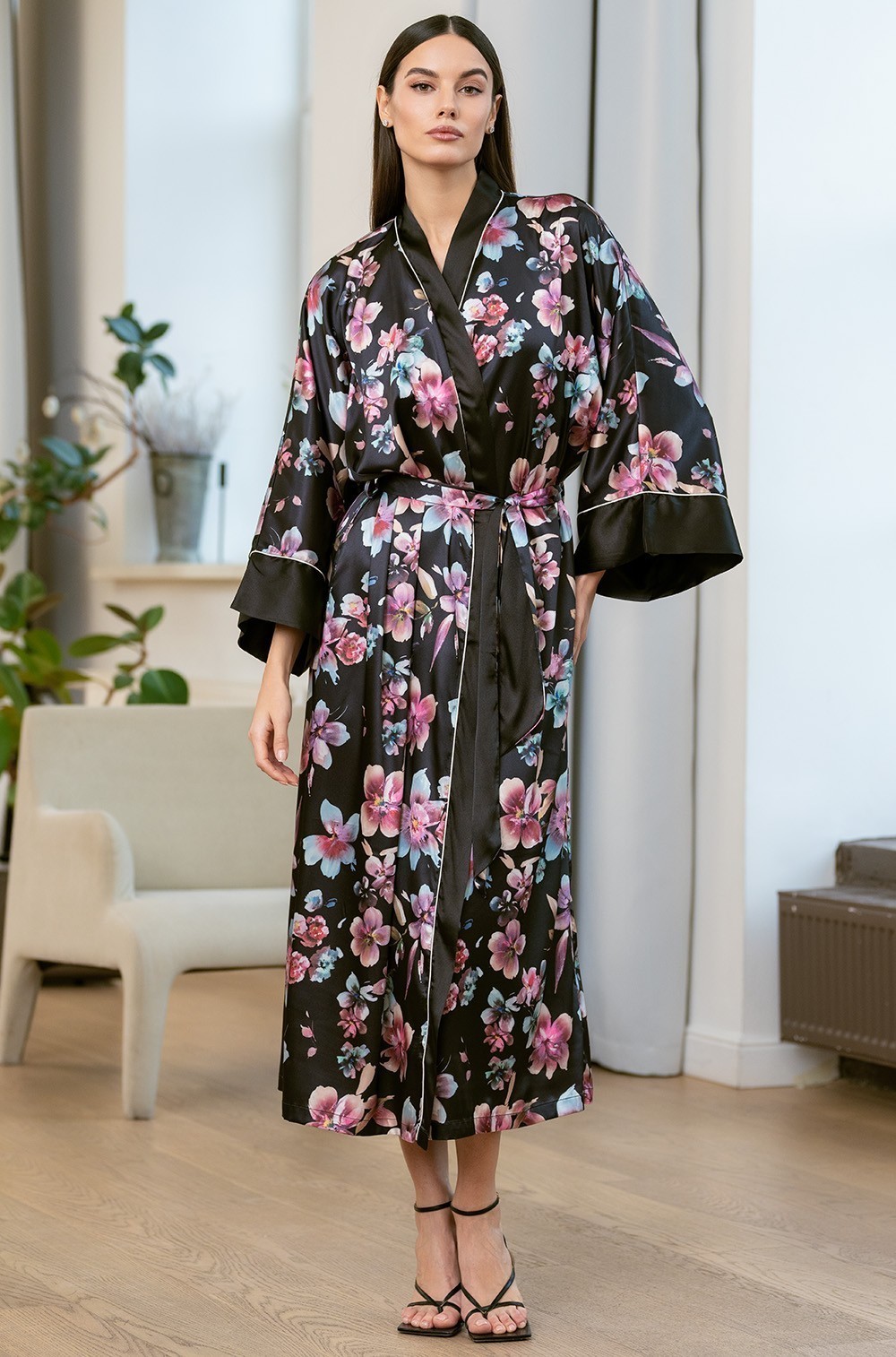 Шёлковый халат длинный запашной Алисия 4079 Mia-Amore