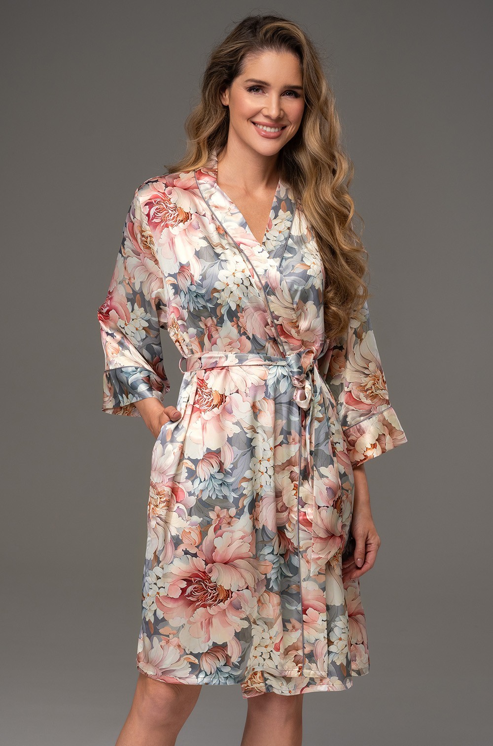 Шёлковый халат запашной до колен Флорин 4483 Mia-Amore