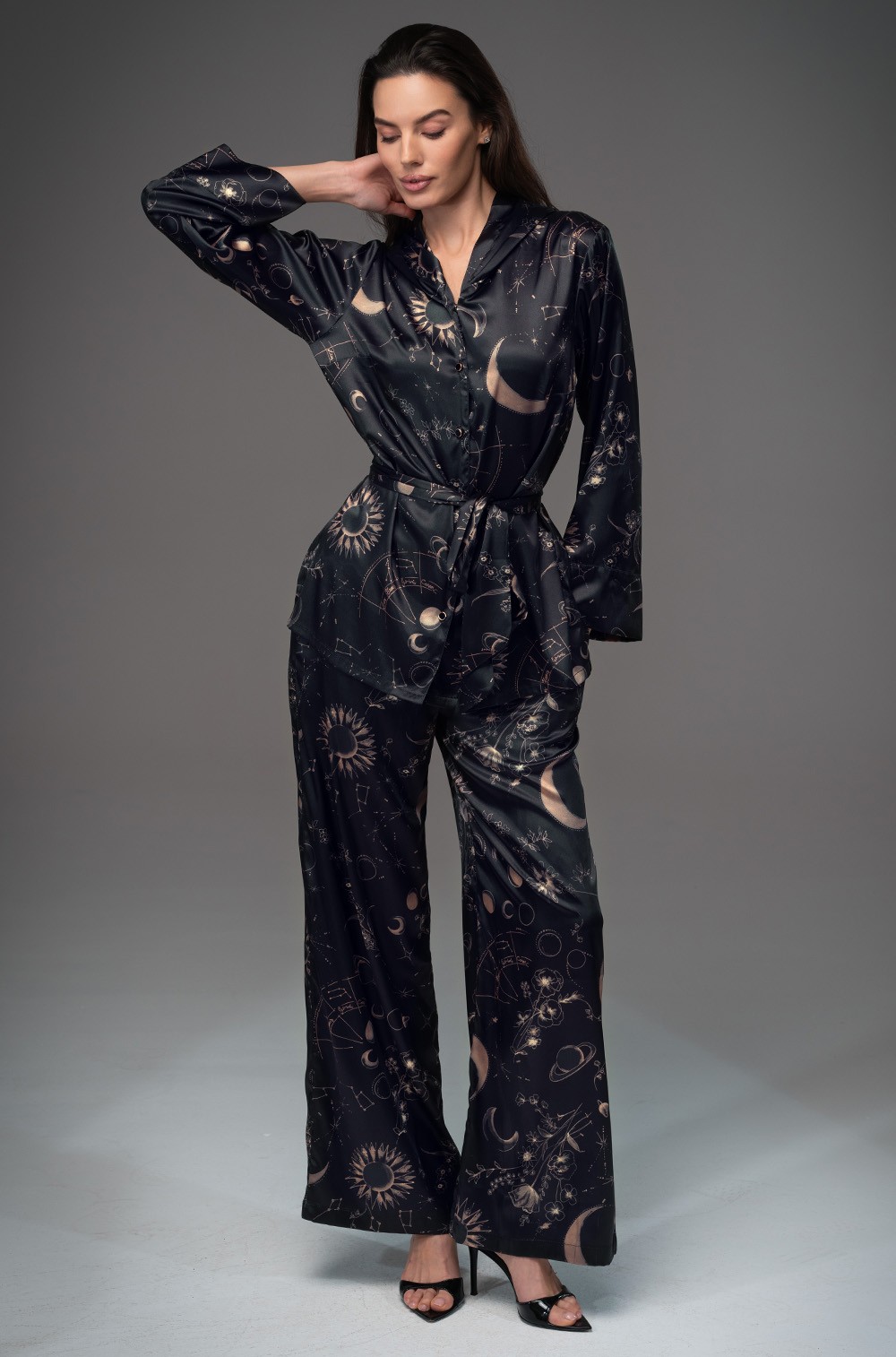 Шёлковая пижама рубашка с капюшоном брюки Галатея 4477 Mia-Amore