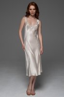 Ночная сорочка Леонардо Mia-Amore 4664 из шёлка кремовая