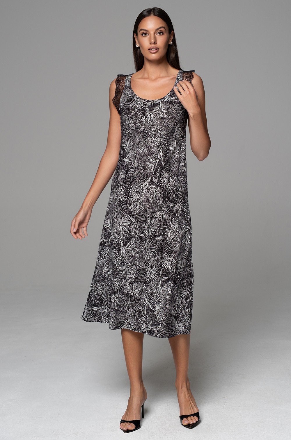 Ночная сорочка на широких бретелях из вискозы 5581 Джолин Mia-Amore