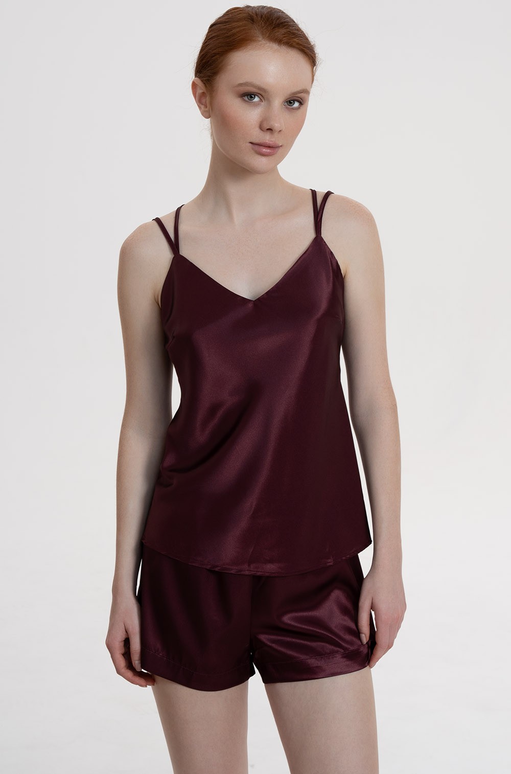 Пижама с шортами из смесового шёлка винный Лилироуз 4592 Mia-Amore