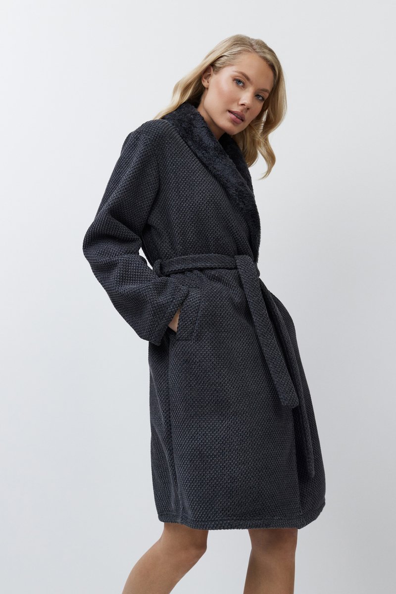 Тёплый халат короткий с роскошной отделкой GEORGIA  Aruelle Литва