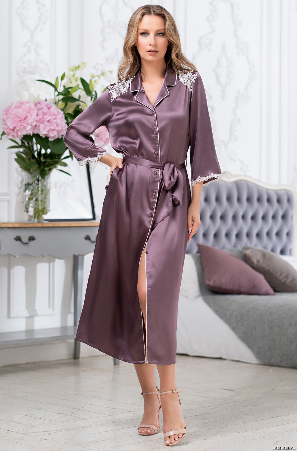 Шёлковый халат домашний длинный на пуговицах Бриджит 3689 Mia-Amore