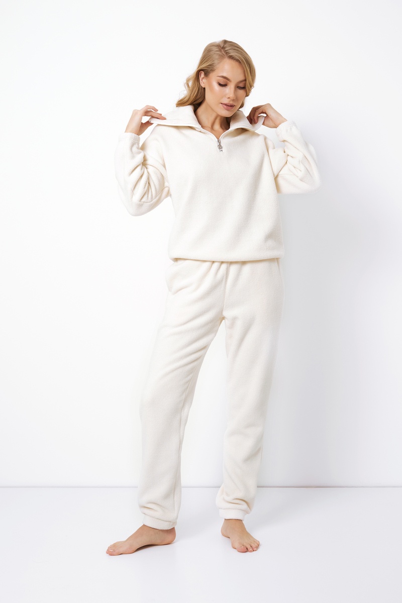 Мягкий пушистый комплект лонгслив с брюками экрю TEODORA  Aruelle Литва