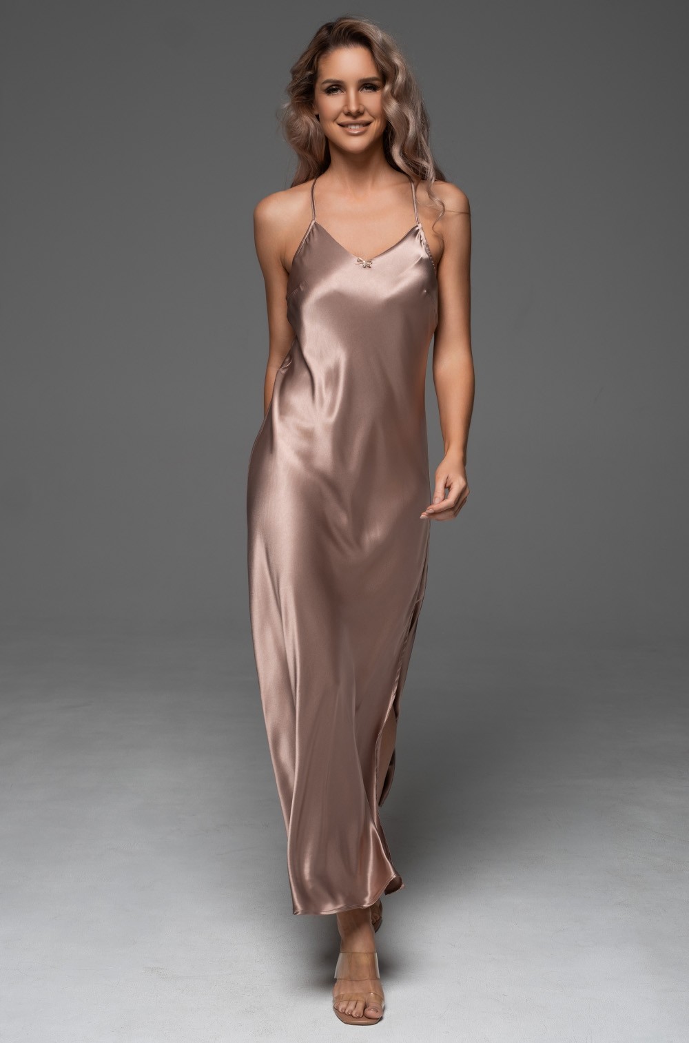 Ночная сорочка Леонардо Mia-Amore 4665 из однотонного шёлка