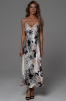 Шёлковая ночная сорочка на тонких бретелях Тринити 4768 Миа-Аморе