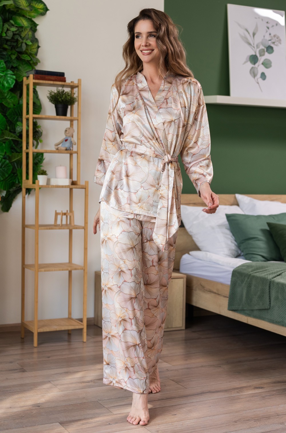 Шёлковая пижама-тройка с брюками Симфония 4618 Mia-Amore