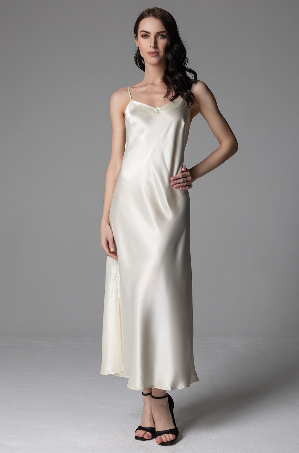 Сорочка ночная Анабелла Миа-Аморе 4824 шёлковая длинная