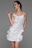 Эффектная сорочка из сетки с цветами белая Флоринда 4274 Mia-Amore