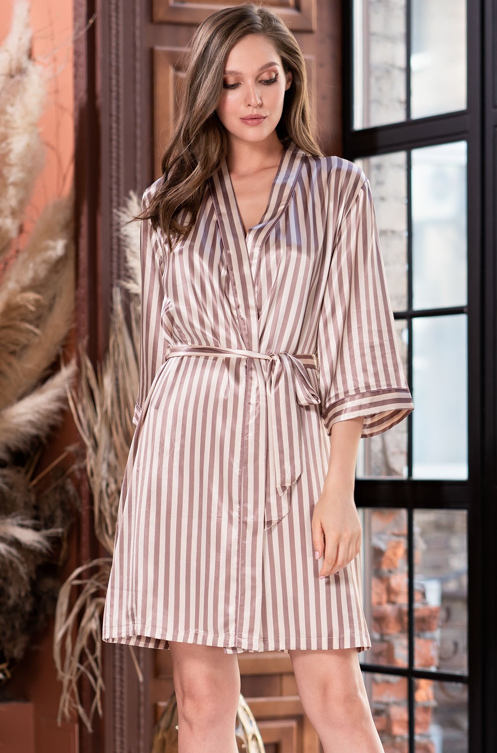 Халат женский домашний атласный VICTORIA JOLIE 7073 Mia-Amore кофейный