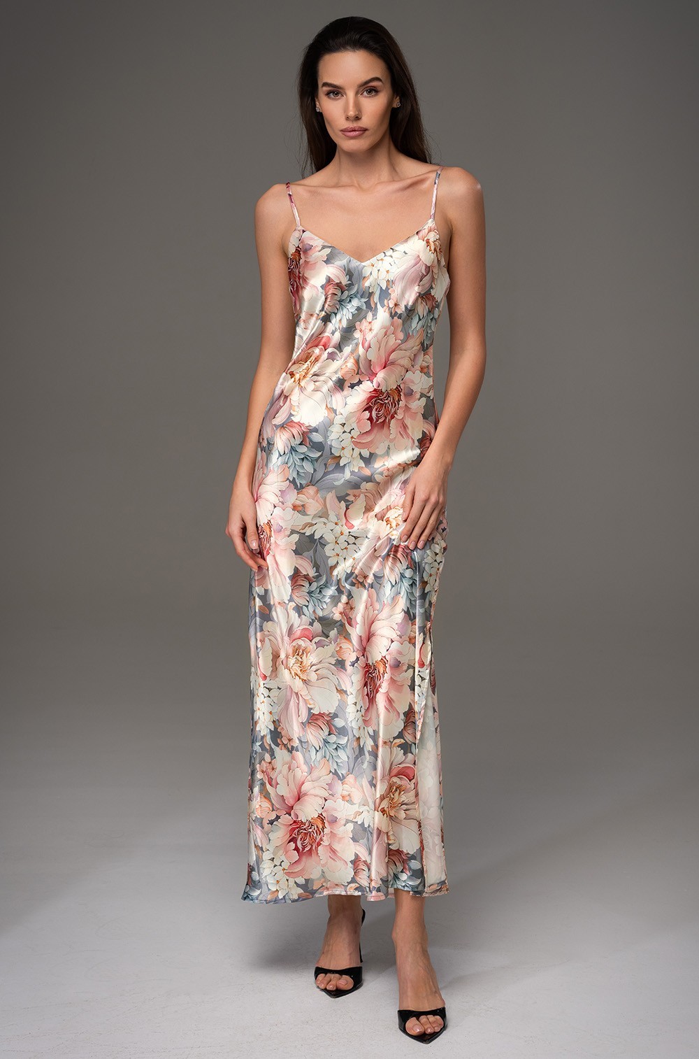 Шёлковая длинная сорочка с тонкими бретелями Флорин 4487 Mia-Amore