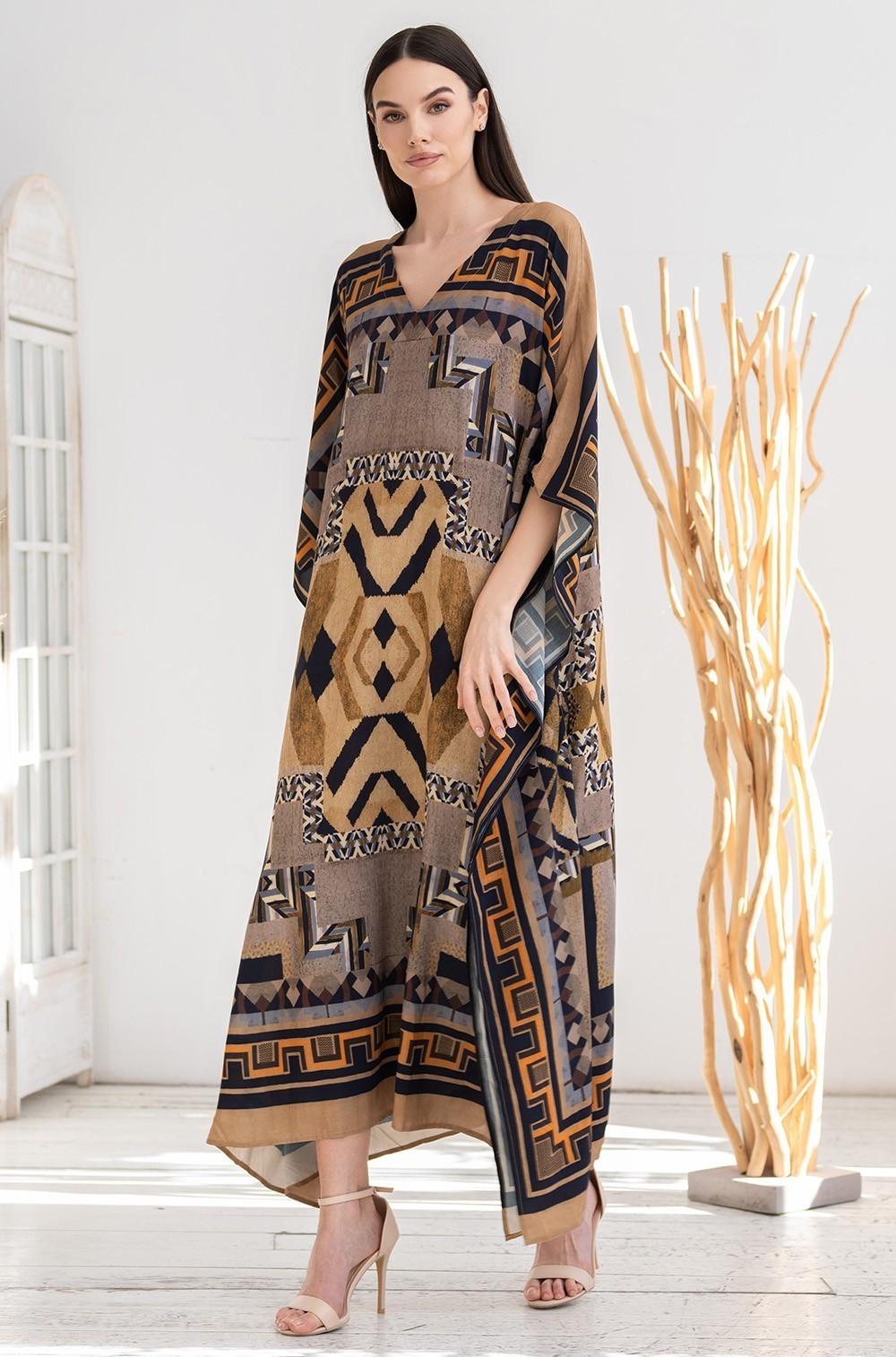 Туника летняя длинная из тканой вискозы Мартиника 5281 Mia-Amore