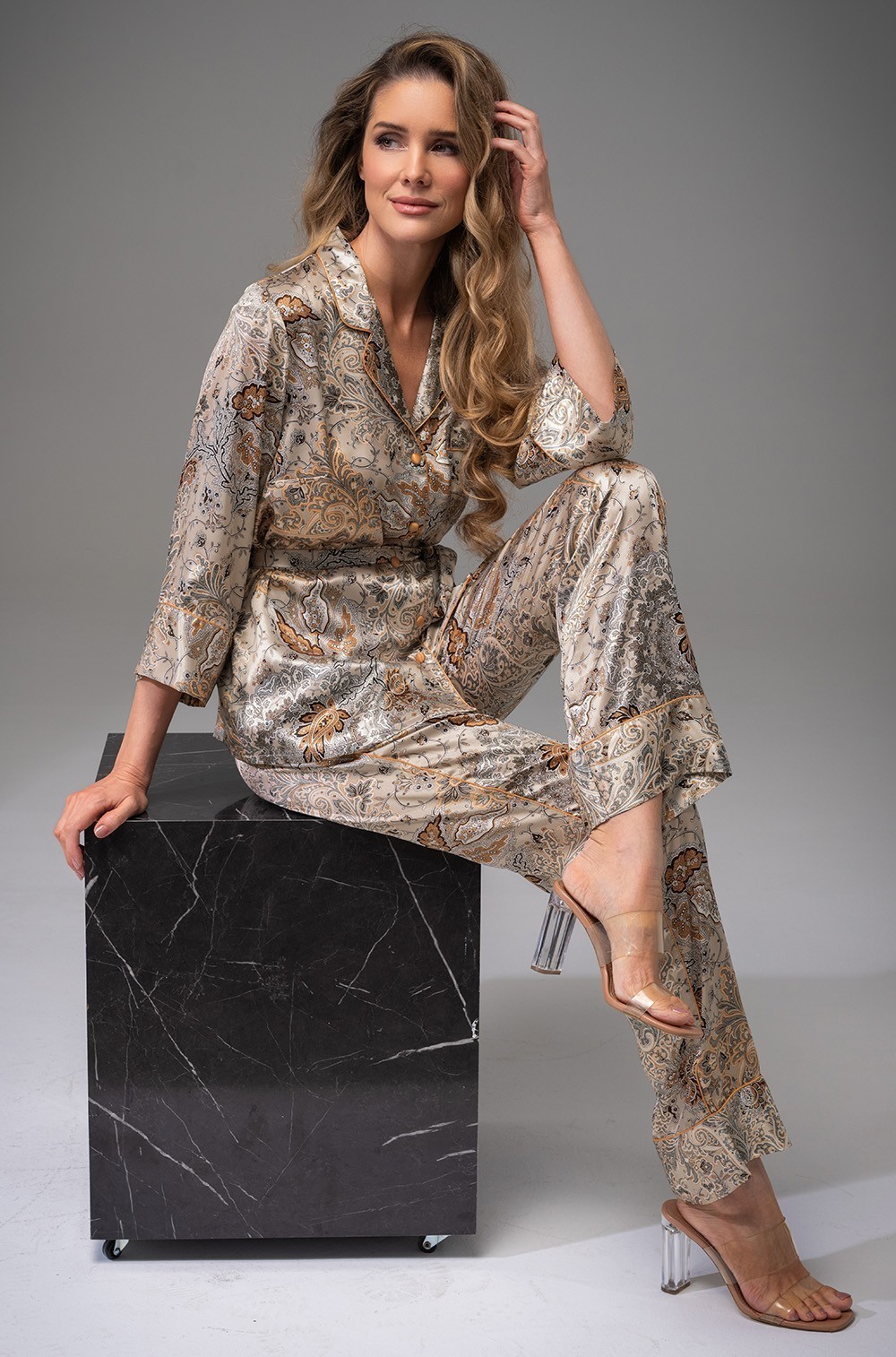 Шёлковая пижама жакет на пуговицах и брюки Ливия 4496 Mia-Amore