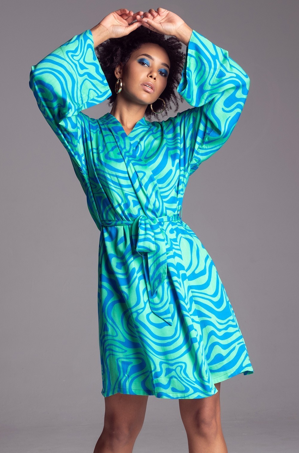 Халат домашний запашной короткий из вискозы с шёлком Севиль 5063/б Mia-Amore