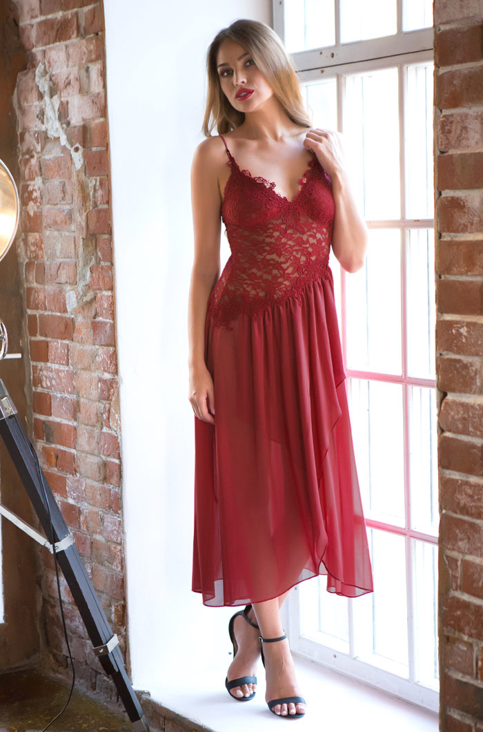 Сорочка длинная шифон с кружевным лифом бордо Венера 17305  Миа-Миа