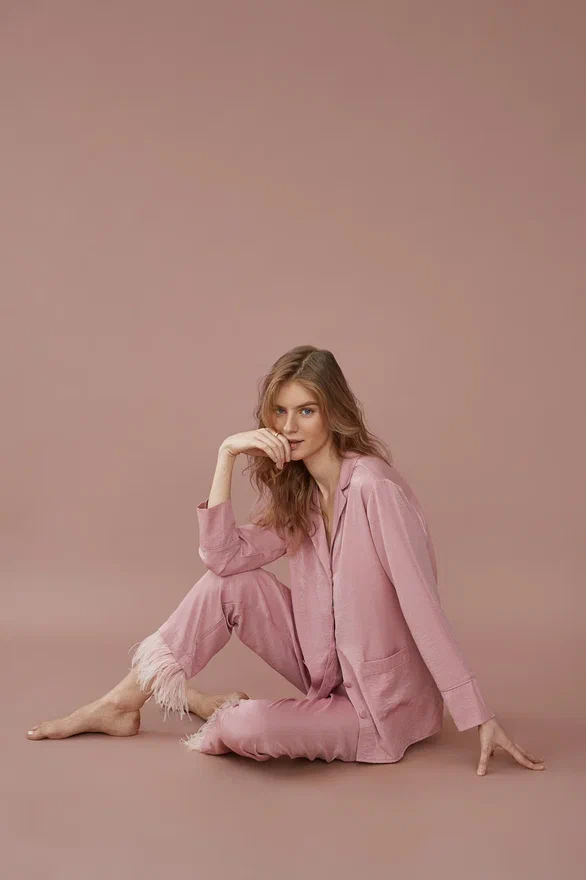 aruellelaura2243 copy 2.jpg