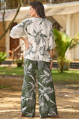 Пляжный костюм блуза и широкие брюки из вискозы Кассандра 1876 Mia-Amore