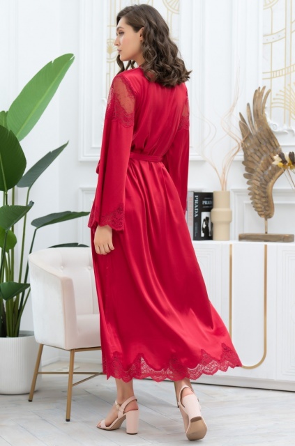 Шёлковый длинный халат красный с широкими рукавами Аурелия 3899 Mia-Amore