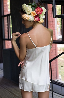 Шёлковая пижама женская цвета шампань топ с шортами Кристи 15112 Миа-Миа